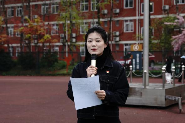 图片4.png 图片4.png